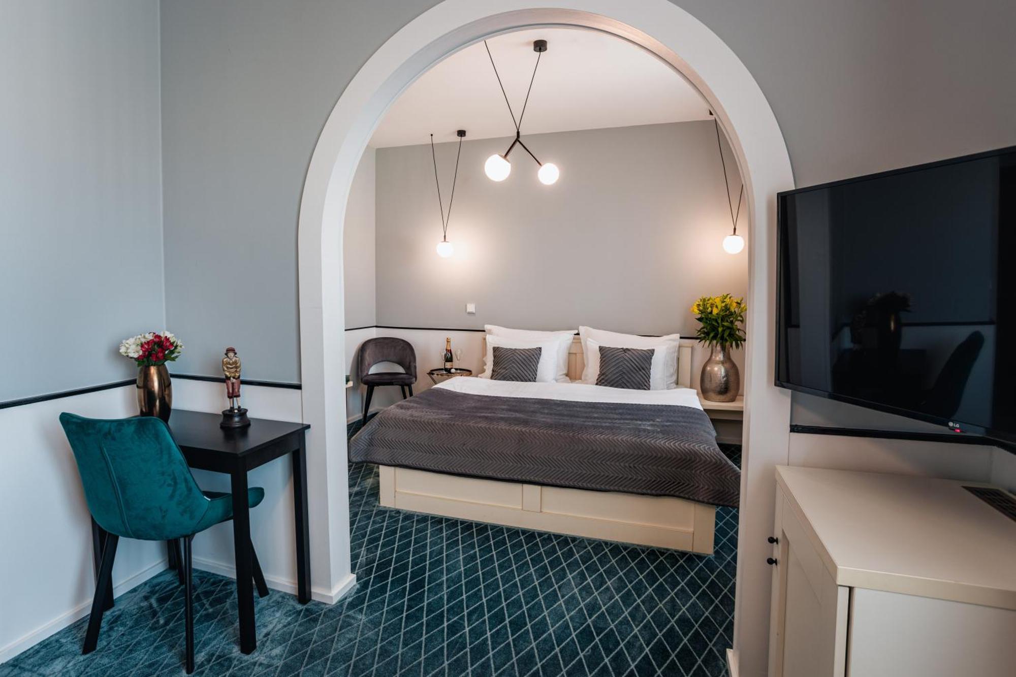 Golfi Hotel