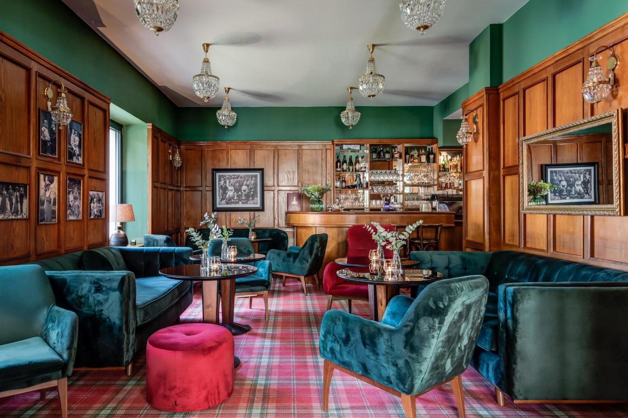 Hotel Golfi